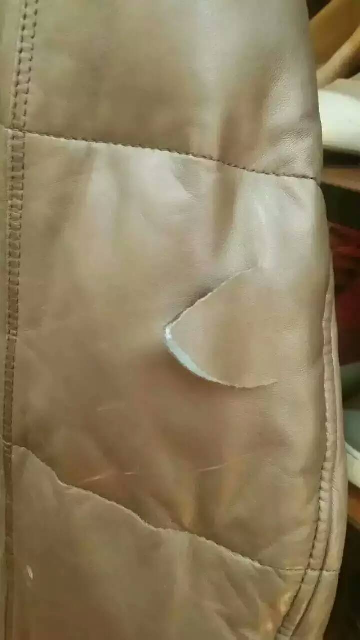 皮革修復前